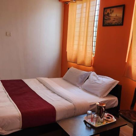 Varaha Residency Hotel Mysore Buitenkant foto
